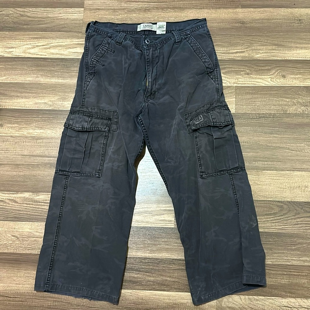 Vintage Y2k Levi Cargo Grey Camo Pants